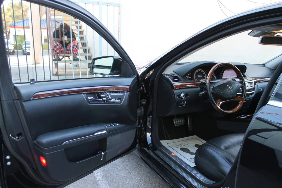2011 Mercedes-Benz W221 S-Class - Image 7 of 24