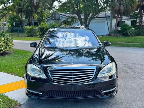 2011 Mercedes-Benz S550