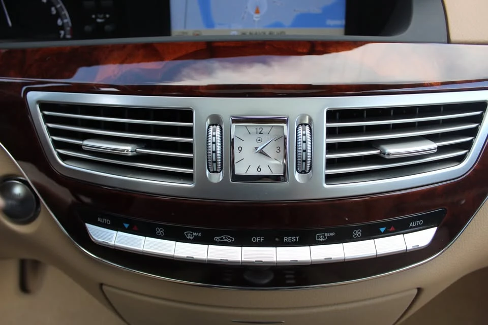 2011 Mercedes-Benz W221 S-Class - Image 12 of 20