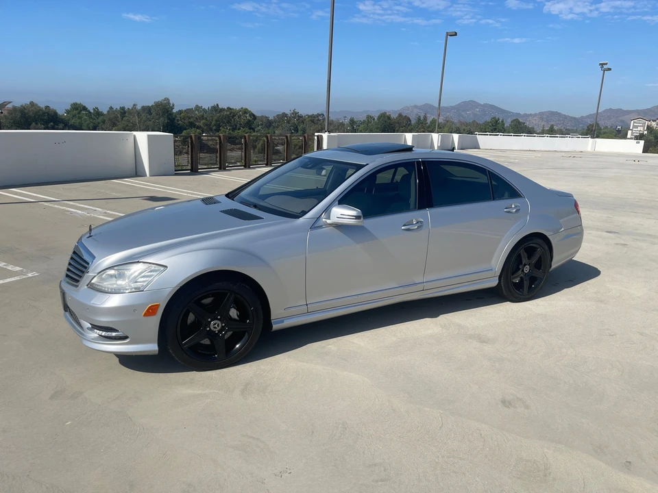 2011 Mercedes-Benz W221 S-Class - Image 17 of 31