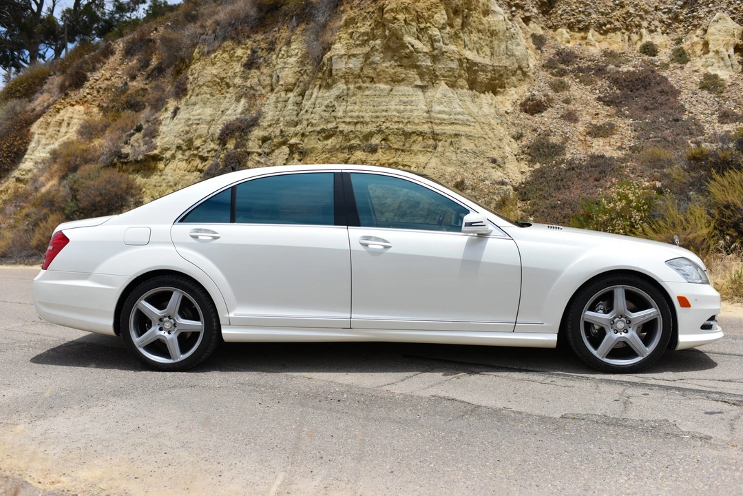 2011 Mercedes-Benz W221 S-Class - Image 15 of 31