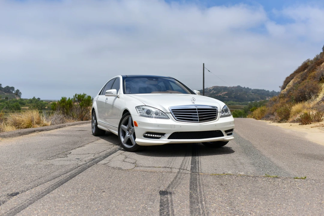 2011 Mercedes-Benz W221 S-Class - Image 11 of 31