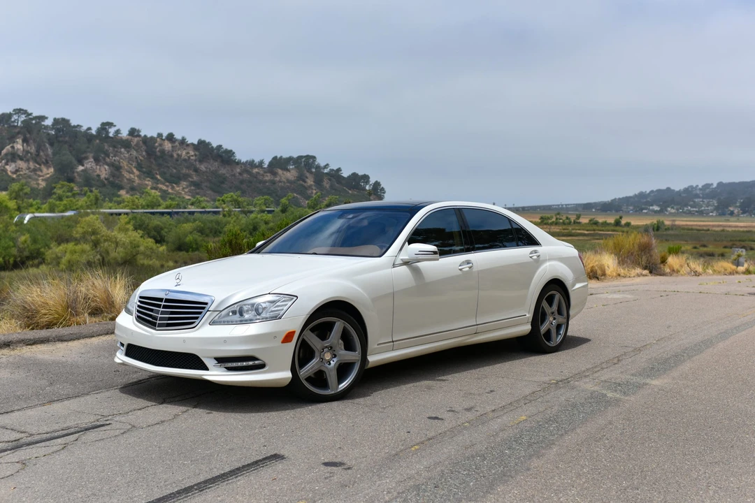 2011 Mercedes-Benz W221 S-Class - Image 4 of 31