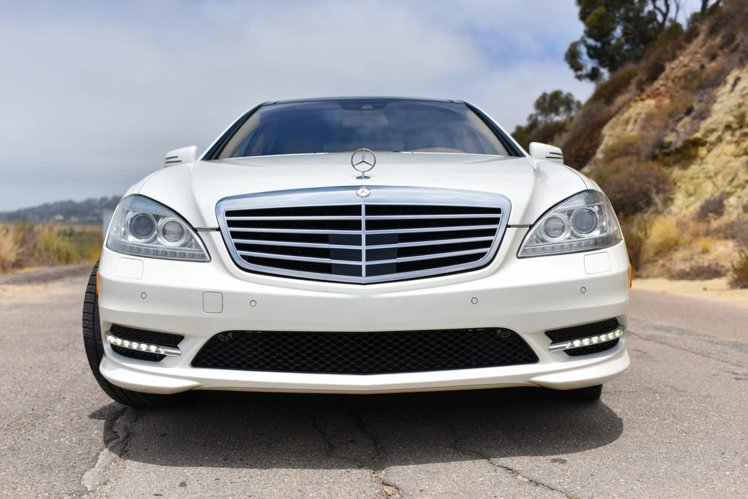 2011 Mercedes-Benz W221 S-Class - Image 9 of 31