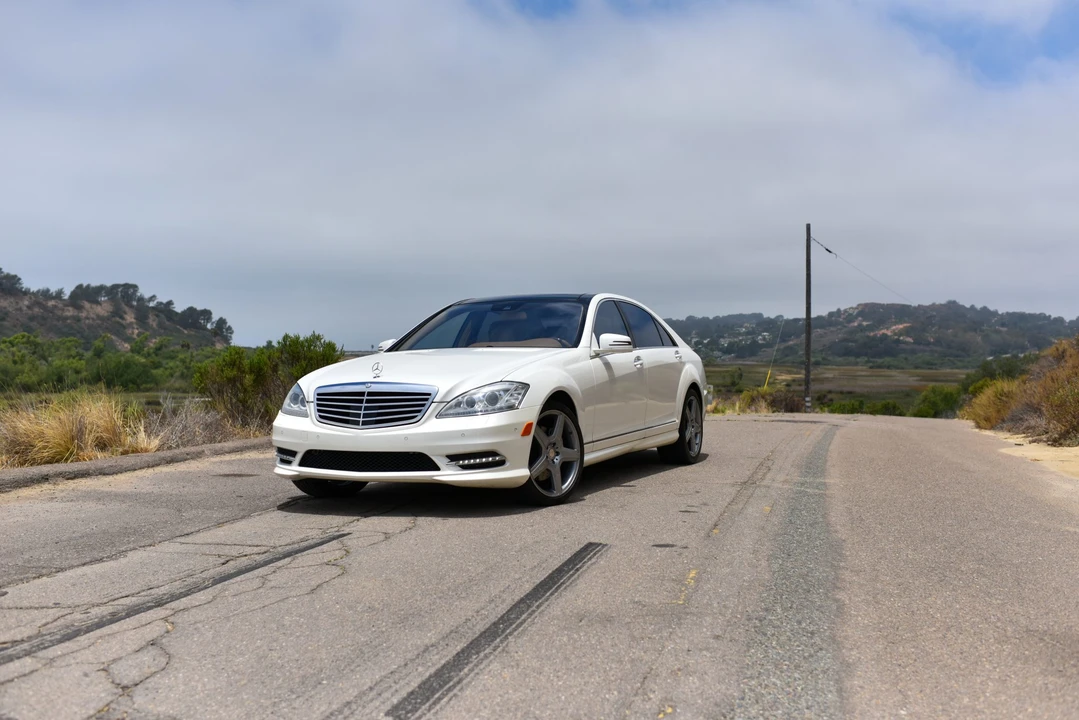 2011 Mercedes-Benz W221 S-Class - Image 7 of 31