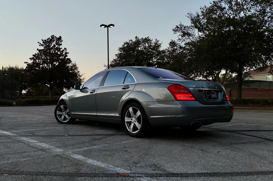 2011 Mercedes-Benz W221 S-Class - Image 10 of 31
