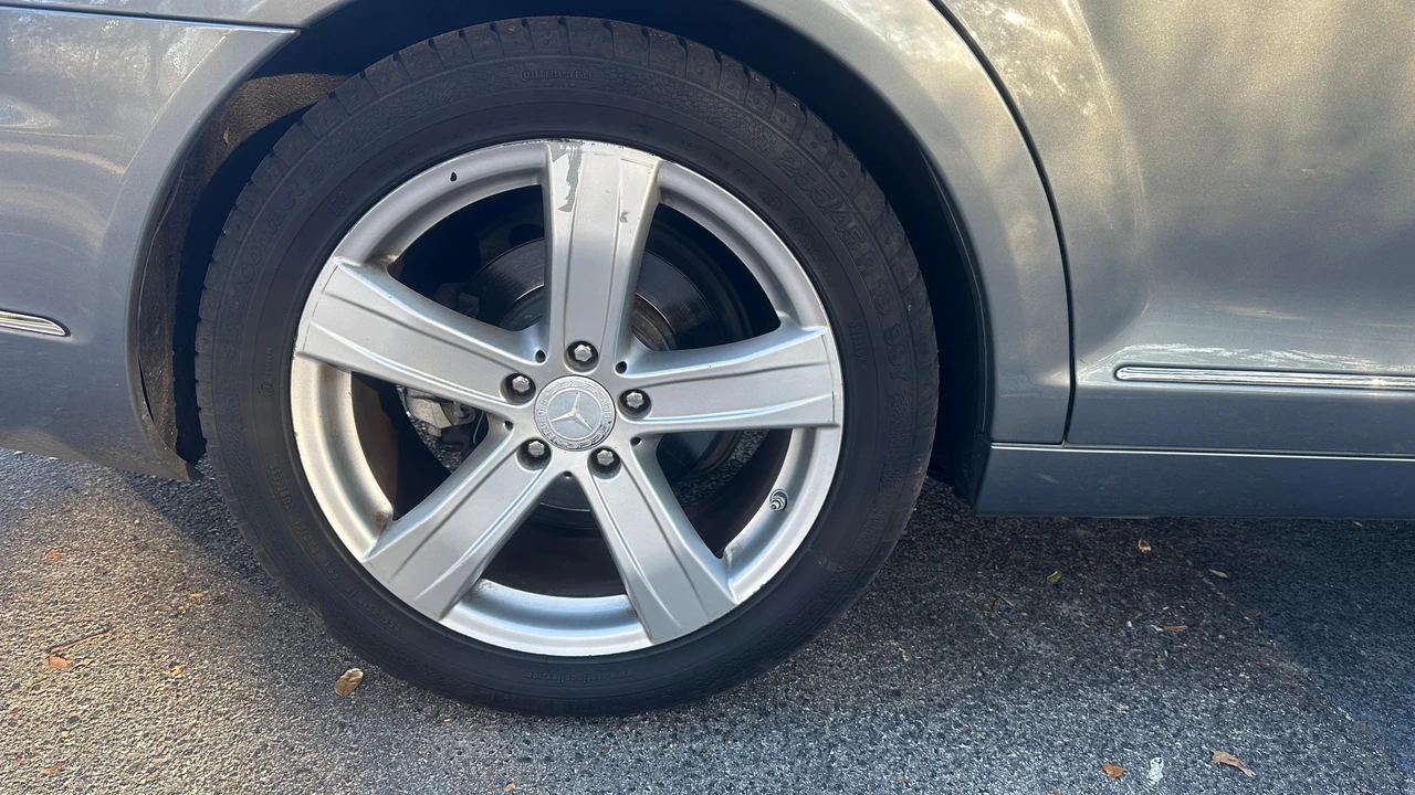 2011 Mercedes-Benz W221 S-Class - Image 19 of 31