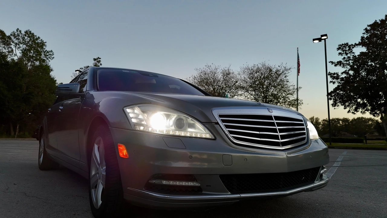 2011 Mercedes-Benz W221 S-Class - Image 13 of 31