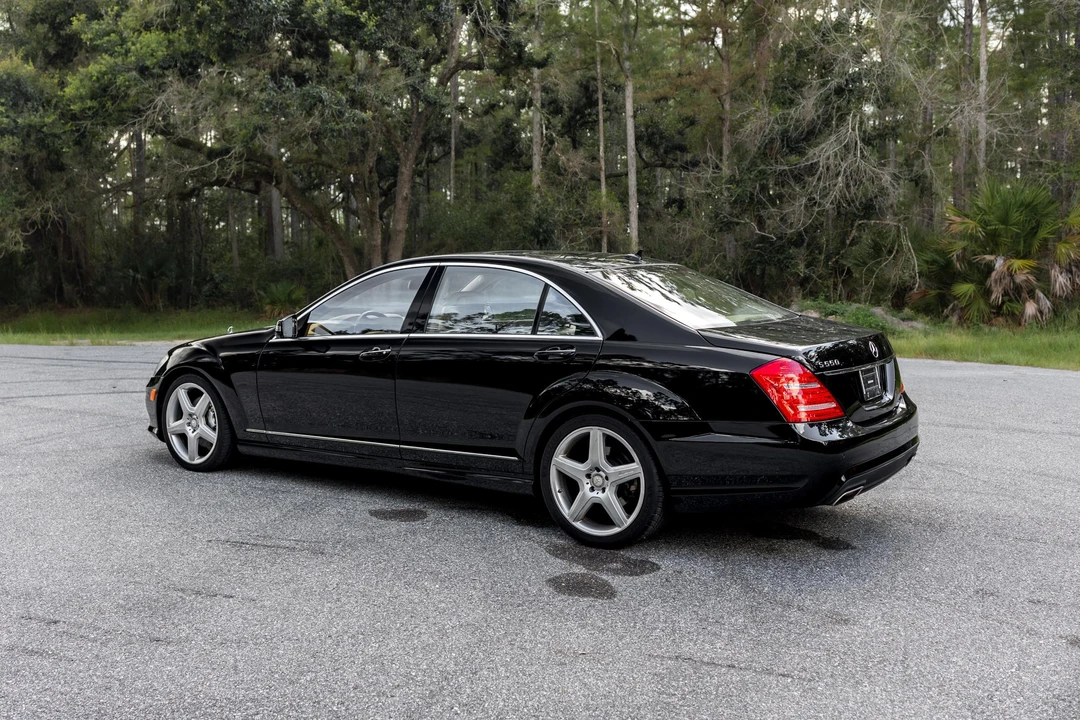 2011 Mercedes-Benz W221 S-Class - Image 15 of 31