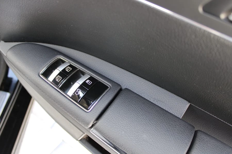 2011 Mercedes-Benz W221 S-Class - Image 22 of 27
