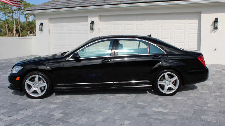 2011 Mercedes-Benz W221 S-Class - Image 2 of 27