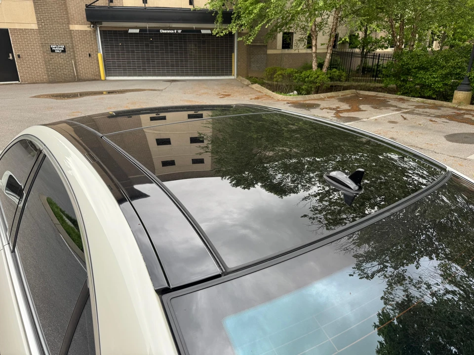 2011 Mercedes-Benz W221 S-Class - Image 16 of 31