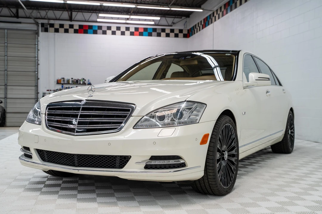 2011 Mercedes-Benz W221 S-Class - Image 8 of 31