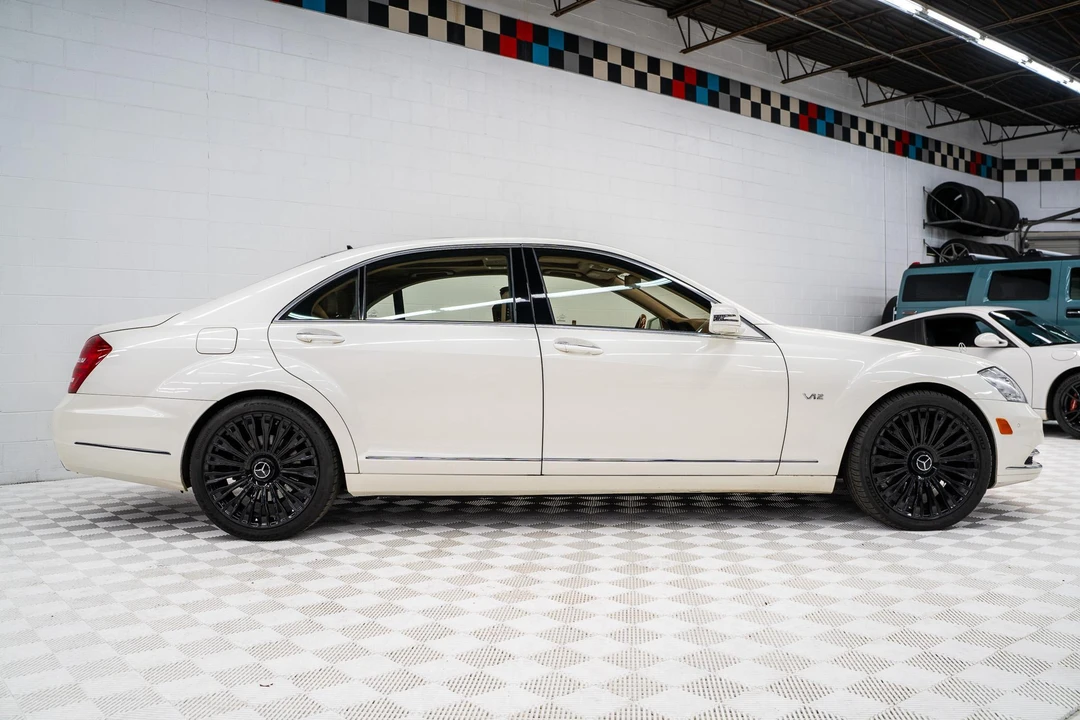 2011 Mercedes-Benz W221 S-Class - Image 15 of 31