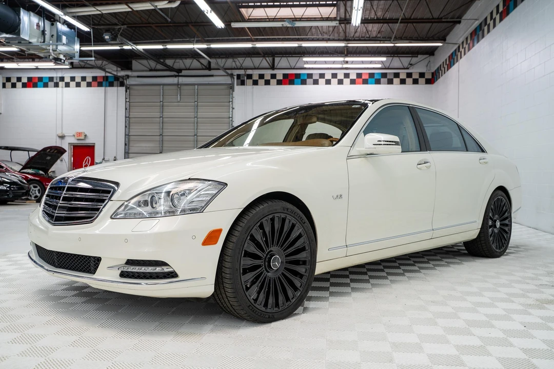 2011 Mercedes-Benz W221 S-Class - Image 9 of 31