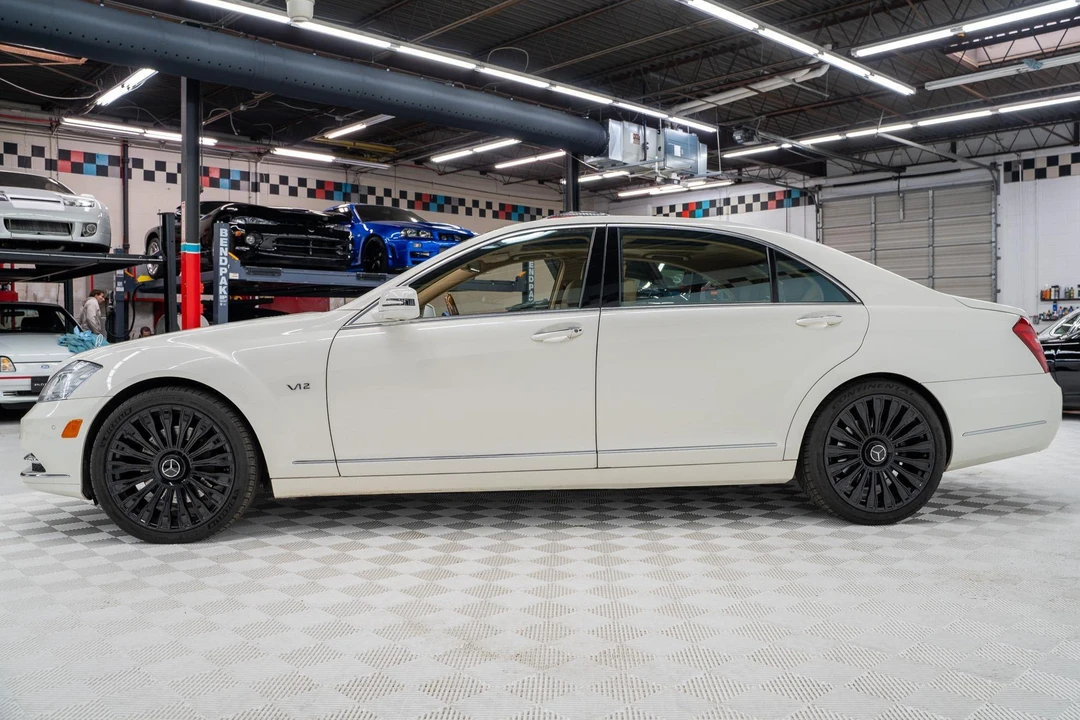 2011 Mercedes-Benz W221 S-Class - Image 3 of 31