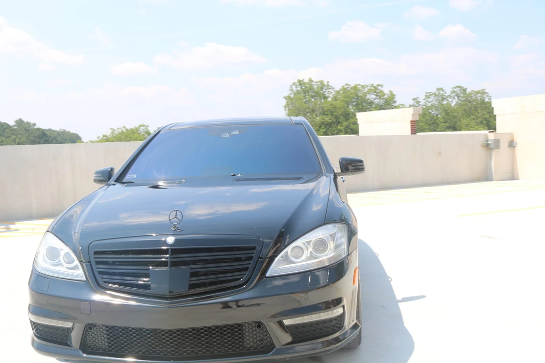 2011 Mercedes-Benz W221 S 63 & S 65 AMG - Image 3 of 31
