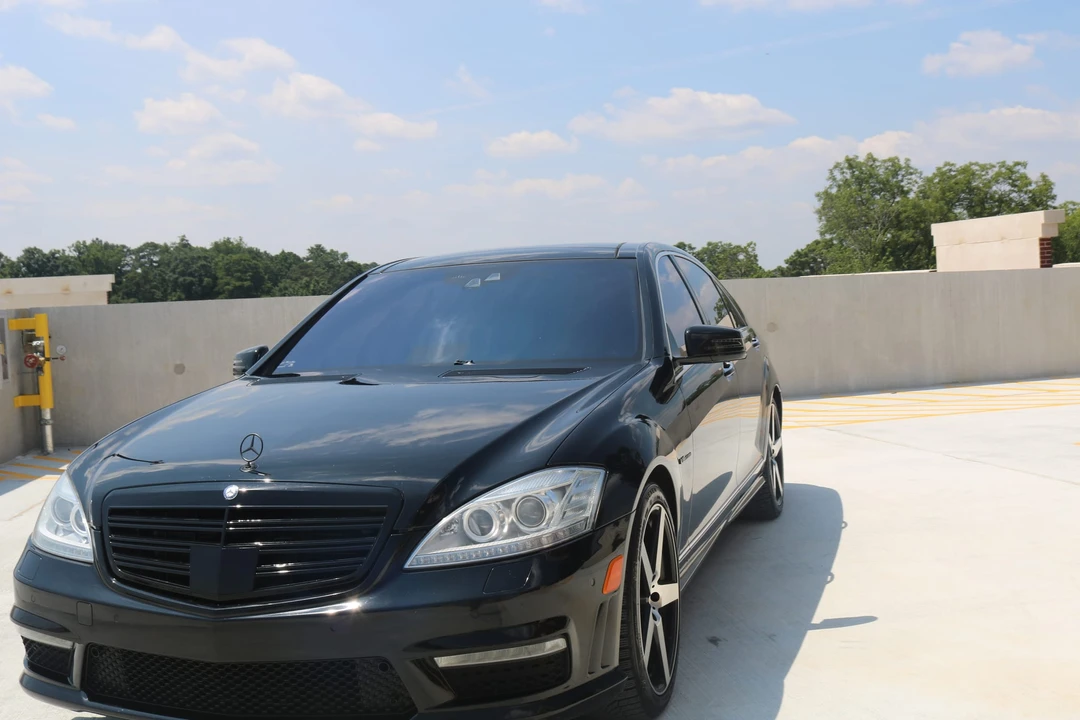 2011 Mercedes-Benz W221 S 63 & S 65 AMG - Image 5 of 31