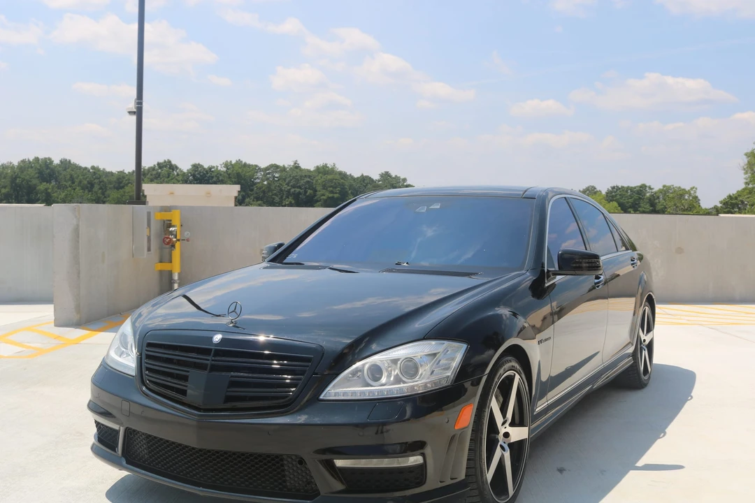 2011 Mercedes-Benz W221 S 63 & S 65 AMG - Image 6 of 31