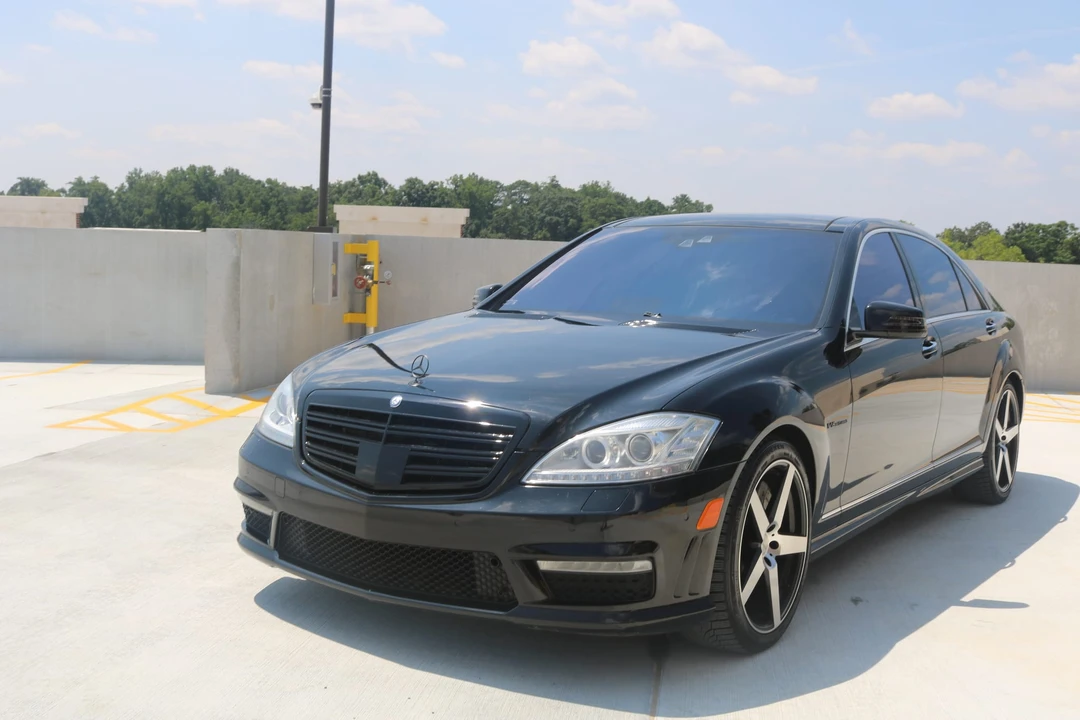 2011 Mercedes-Benz W221 S 63 & S 65 AMG - Image 7 of 31