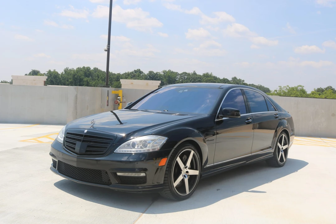 2011 Mercedes-Benz W221 S 63 & S 65 AMG - Image 10 of 31
