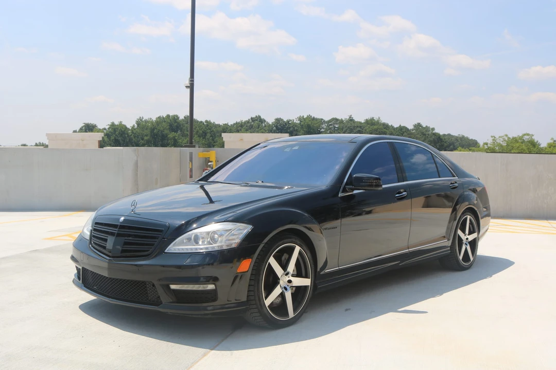 2011 Mercedes-Benz W221 S 63 & S 65 AMG - Image 11 of 31