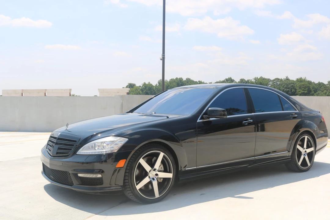 2011 Mercedes-Benz W221 S 63 & S 65 AMG - Image 14 of 31