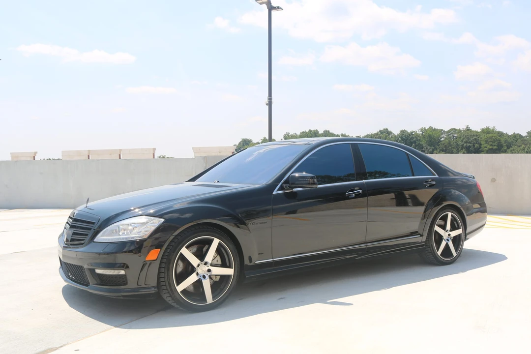 2011 Mercedes-Benz W221 S 63 & S 65 AMG - Image 16 of 31