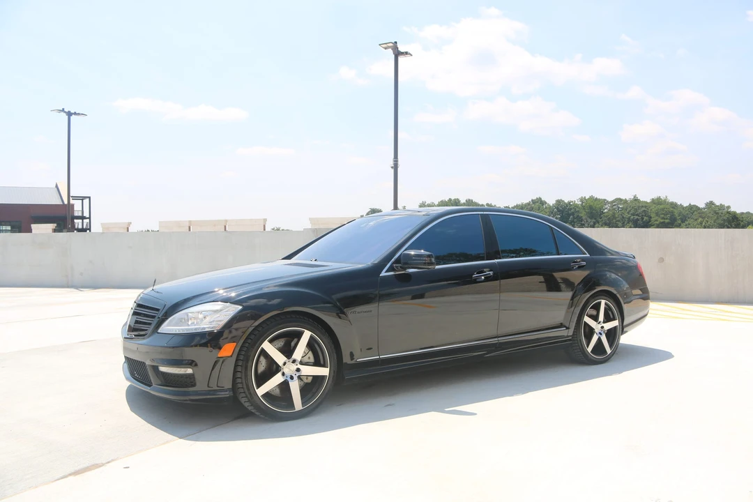 2011 Mercedes-Benz W221 S 63 & S 65 AMG - Image 17 of 31