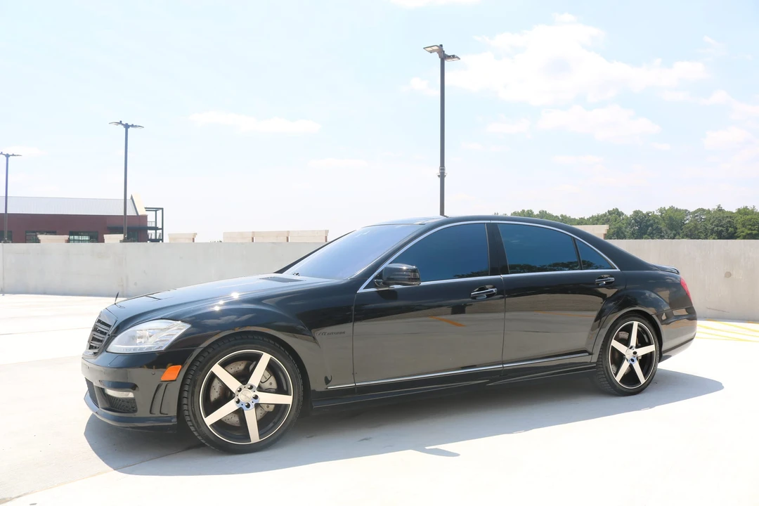 2011 Mercedes-Benz W221 S 63 & S 65 AMG - Image 18 of 31