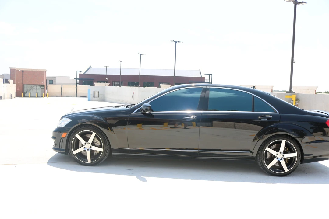 2011 Mercedes-Benz W221 S 63 & S 65 AMG - Image 19 of 31