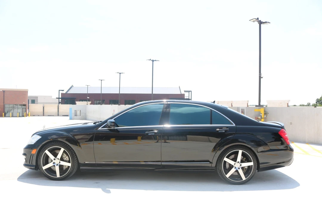 2011 Mercedes-Benz W221 S 63 & S 65 AMG - Image 22 of 31