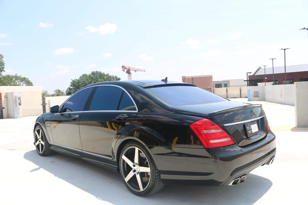 2011 Mercedes-Benz W221 S 63 & S 65 AMG - Image 24 of 31