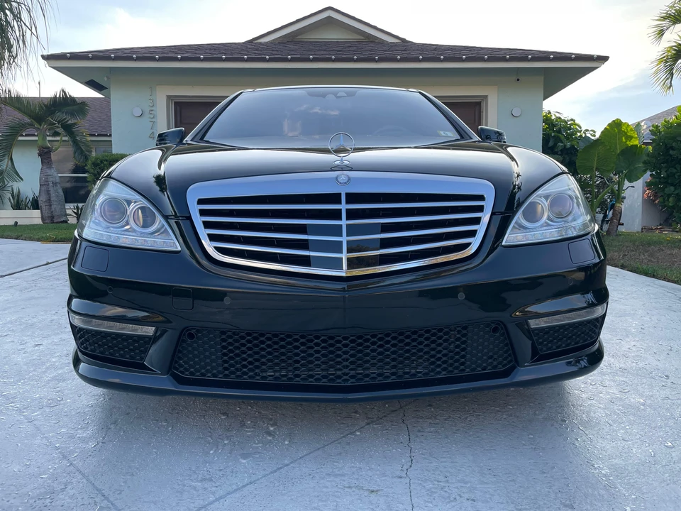 2011 Mercedes-Benz W221 S 63 & S 65 AMG - Image 7 of 31
