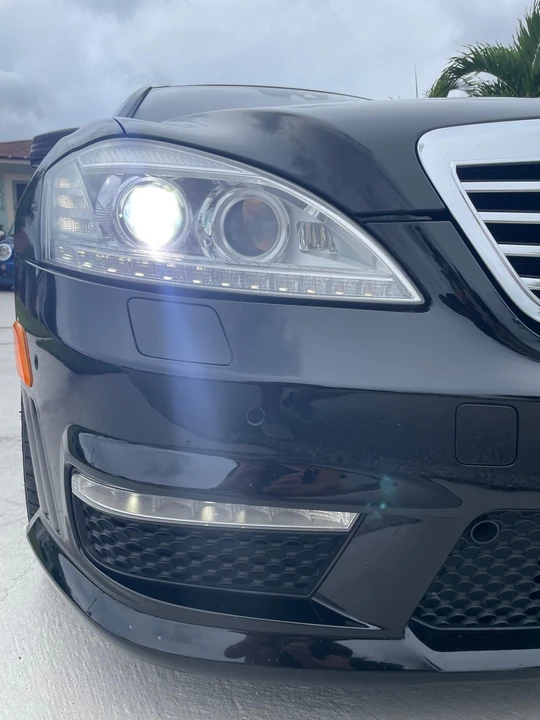 2011 Mercedes-Benz W221 S 63 & S 65 AMG - Image 20 of 31