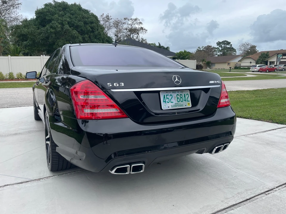 2011 Mercedes-Benz W221 S 63 & S 65 AMG - Image 12 of 31
