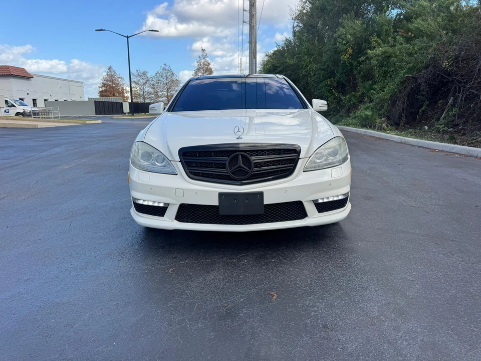 2011 Mercedes-Benz W221 S 63 & S 65 AMG - Image 6 of 31