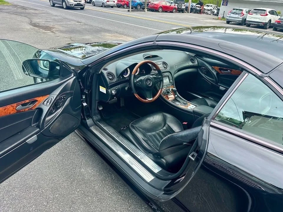 2011 Mercedes-Benz R230 SL-Class - Image 11 of 18