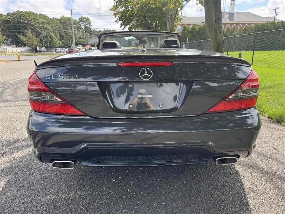 2011 Mercedes-Benz R230 SL-Class - Image 4 of 15