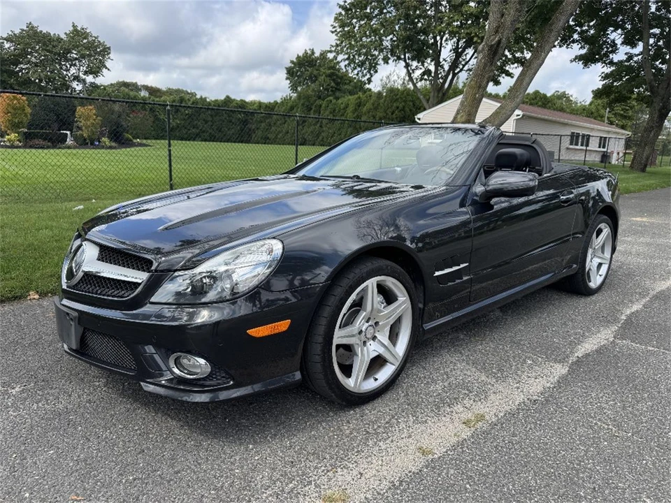 2011 Mercedes-Benz R230 SL-Class - Image 8 of 15