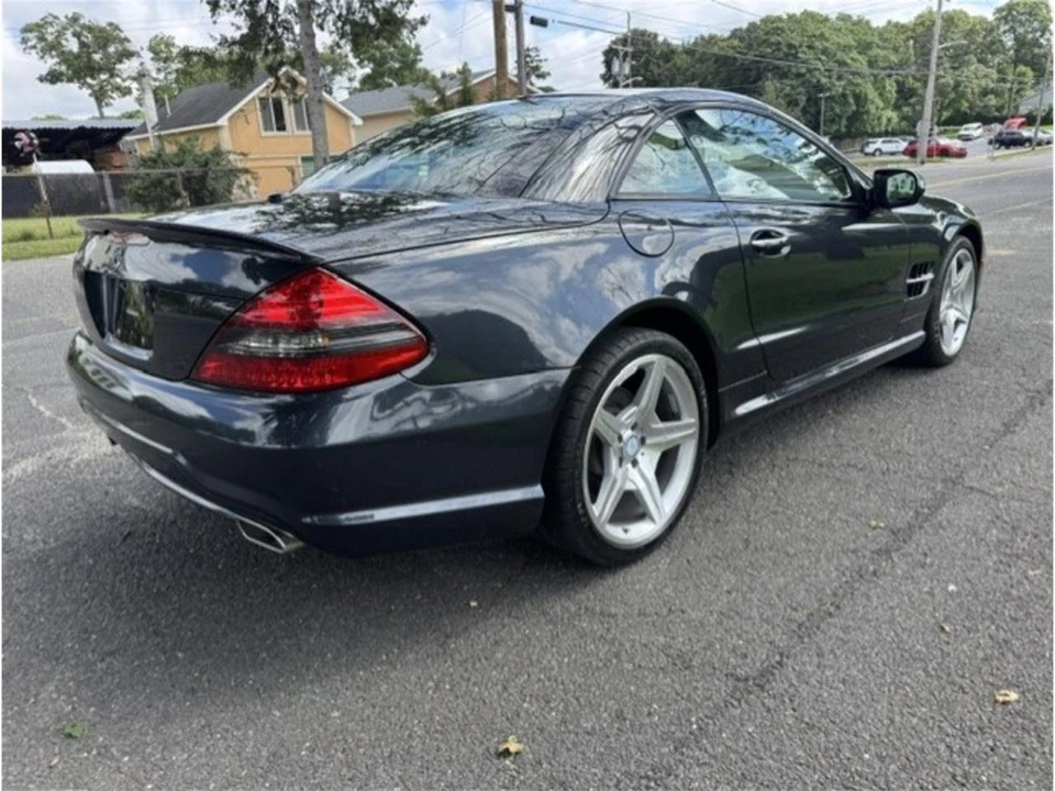 2011 Mercedes-Benz R230 SL-Class - Image 5 of 30