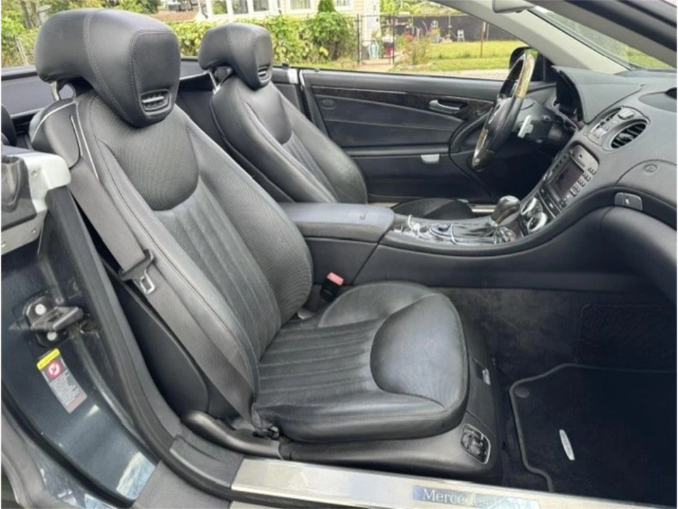 2011 Mercedes-Benz R230 SL-Class - Image 22 of 30