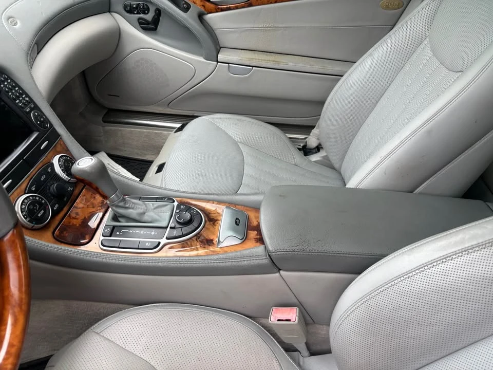 2011 Mercedes-Benz R230 SL-Class - Image 6 of 8