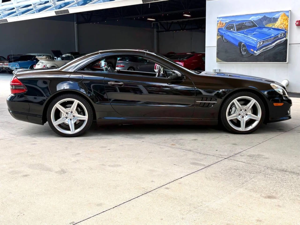 2011 Mercedes-Benz R230 SL-Class - Image 22 of 31