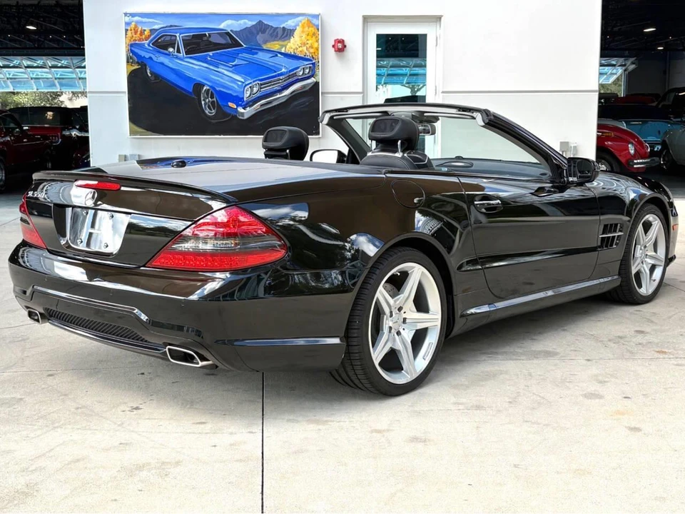 2011 Mercedes-Benz R230 SL-Class - Image 6 of 31