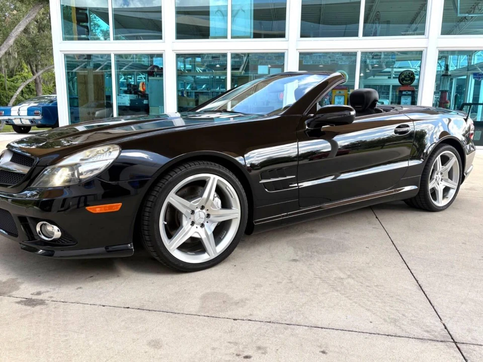2011 Mercedes-Benz R230 SL-Class - Image 12 of 31