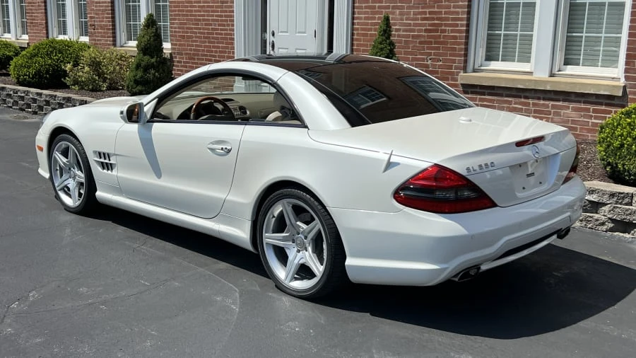 2011 Mercedes-Benz R230 SL-Class - Image 6 of 12