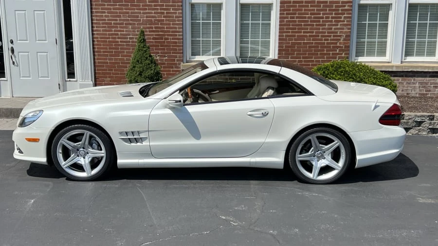 2011 Mercedes-Benz R230 SL-Class - Image 5 of 12