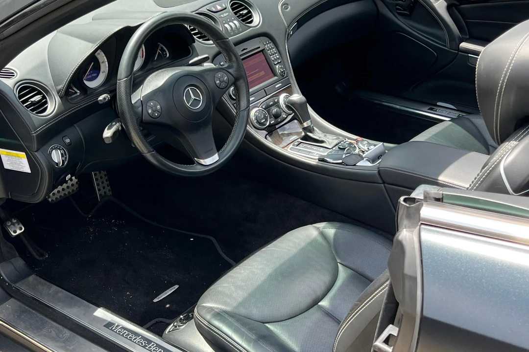 2011 Mercedes-Benz R230 SL-Class - Image 21 of 31