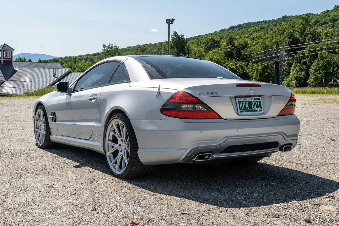 2011 Mercedes-Benz R230 SL-Class - Image 14 of 31